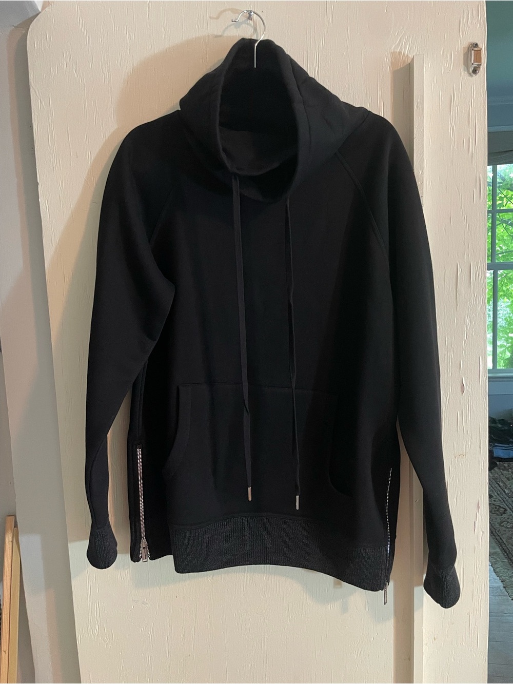 Karl Lagerfeld Pullover with knit cuffs, side zips.